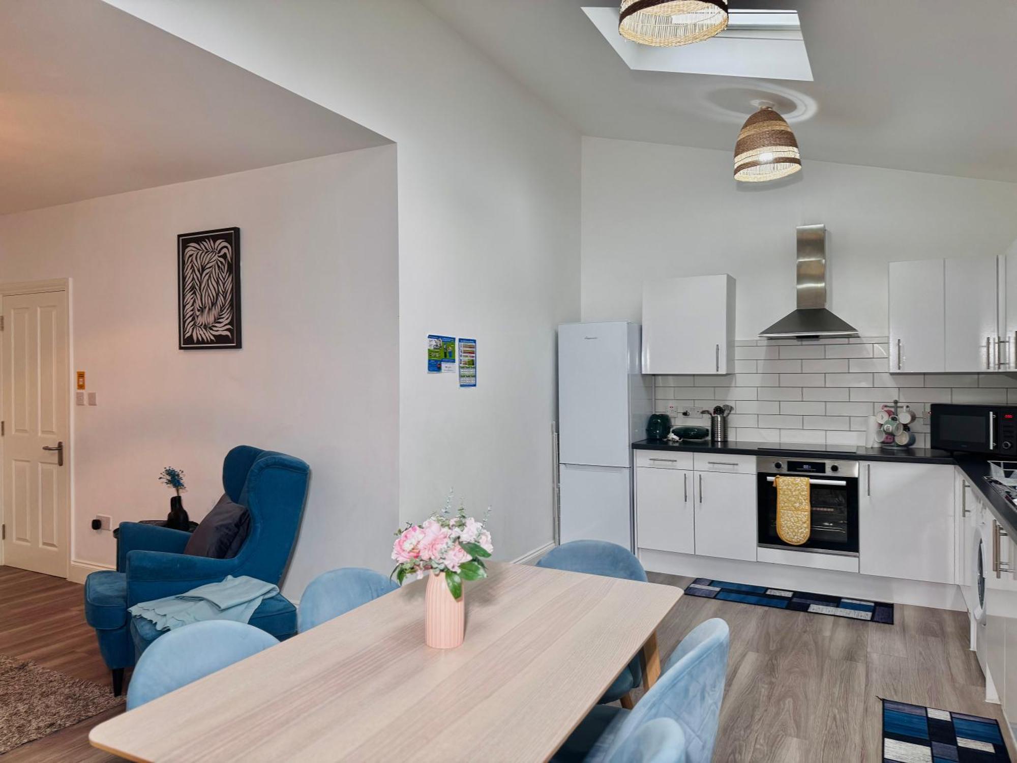 Apartament Cosy 1-bed Flat 30min To & Parking *